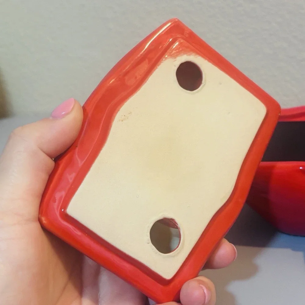 Red Lips Wax Melt Warmer Fragrance Diffuser Electric Essential Oil Ceramic Clean
